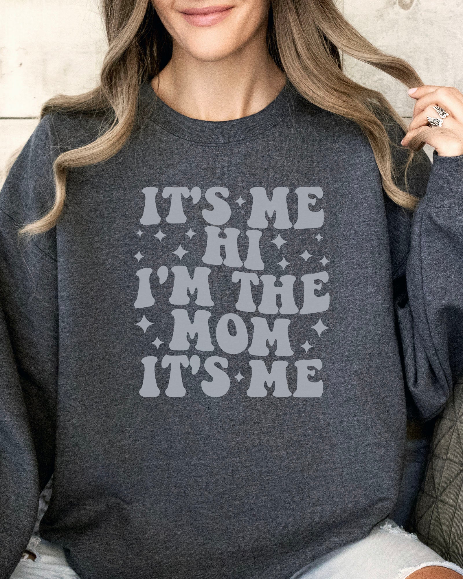 It's Me I'm The Mom Sweatshirt