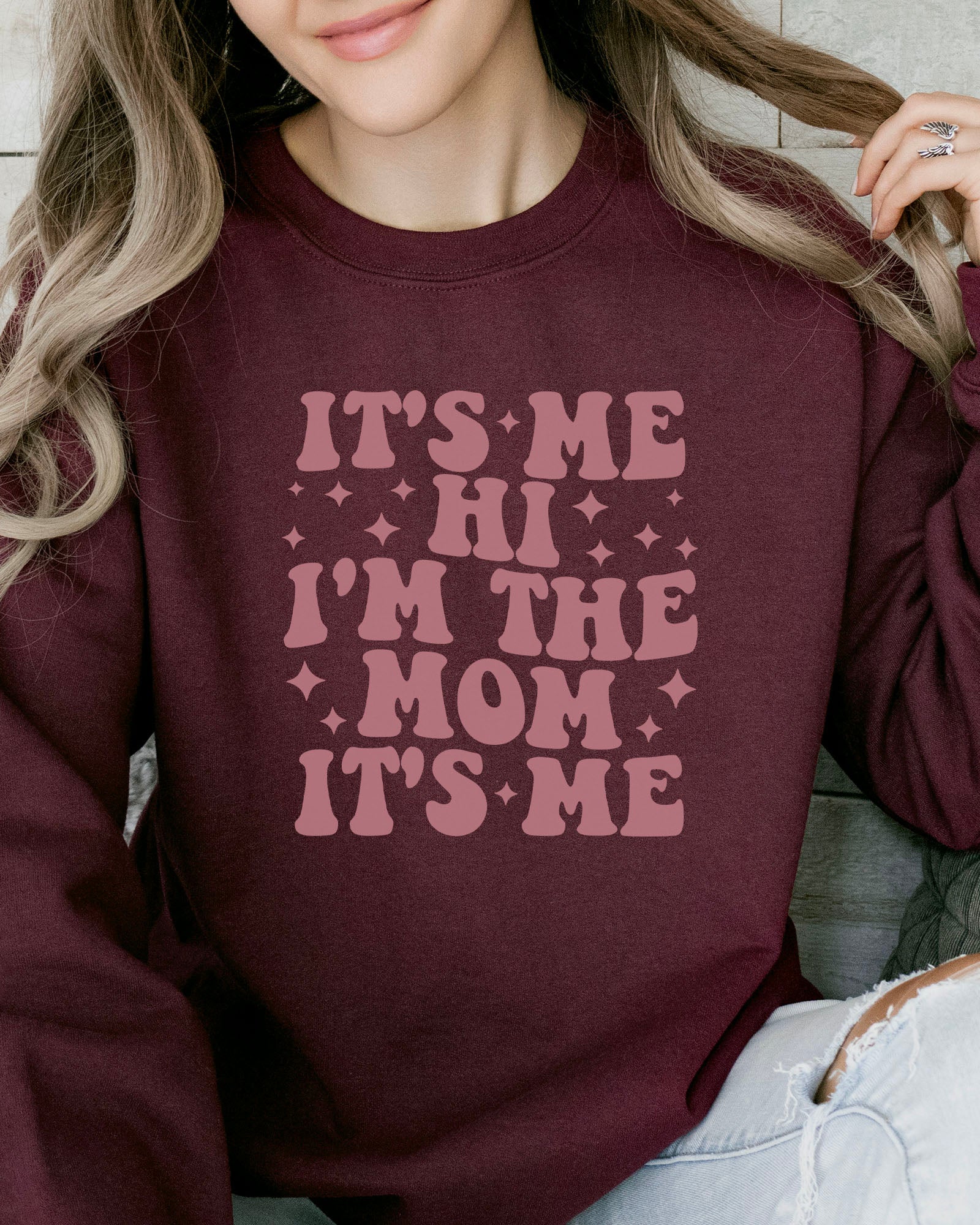 It's Me I'm The Mom Sweatshirt