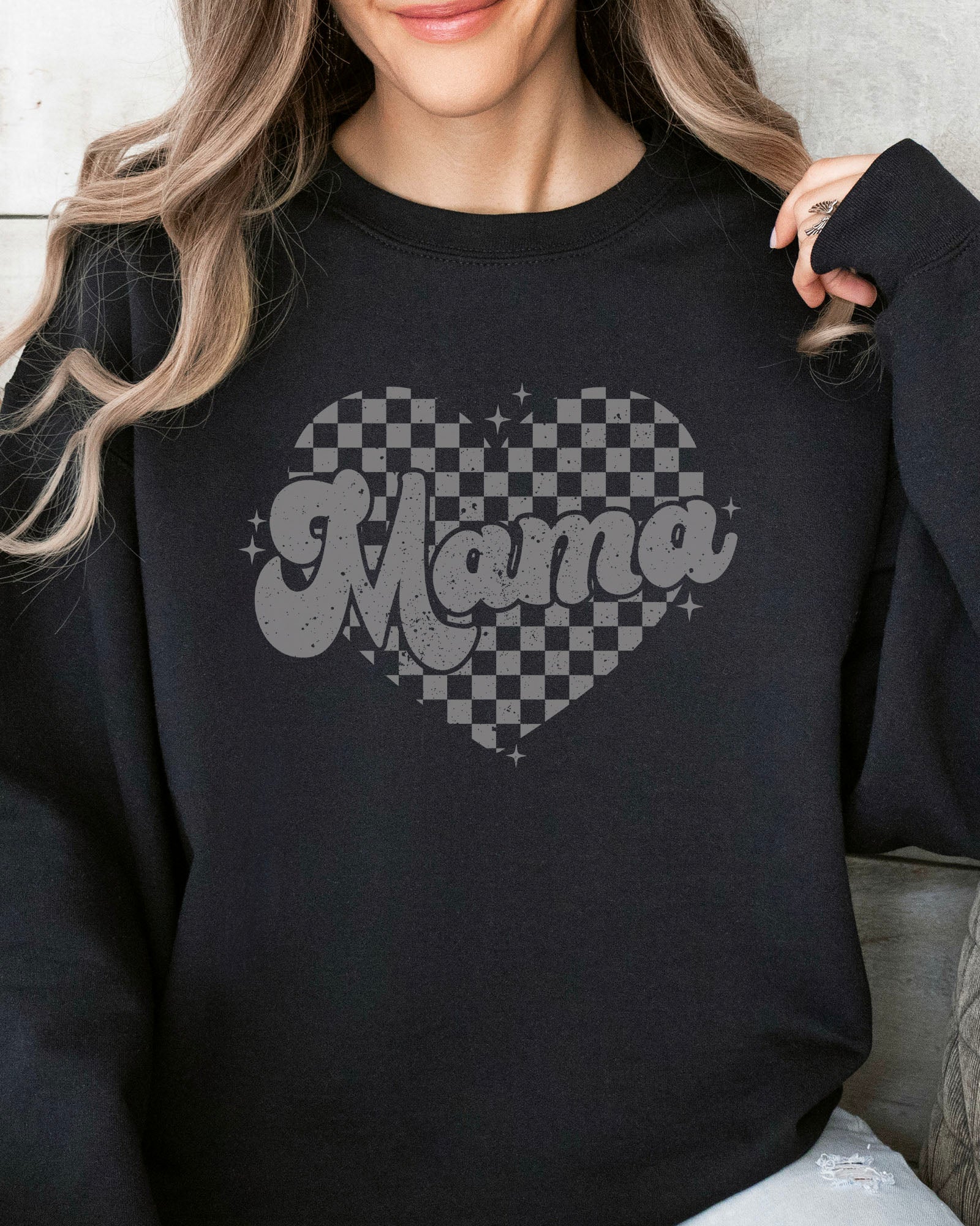 Checkered Heart Mama Sweatshirt